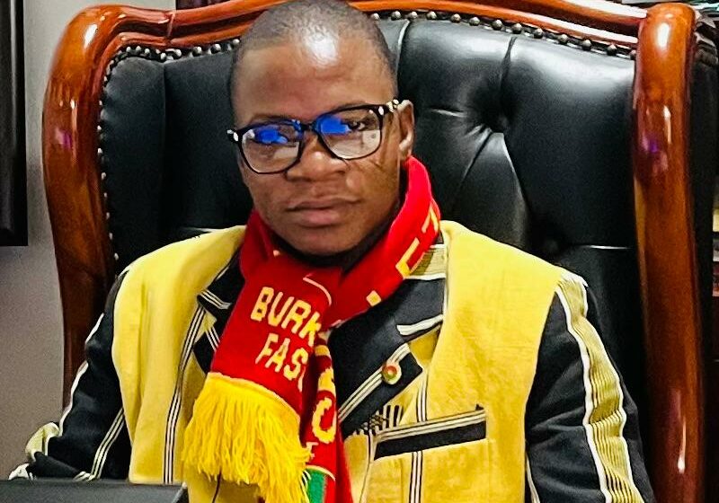  BURKINA_FASO : Face à la situation, Ismaël SIMPORE jeune opérateur économique, lance un appel aux nouvelles autorités et à la jeunessePar afrique-news -2 octobre 2022