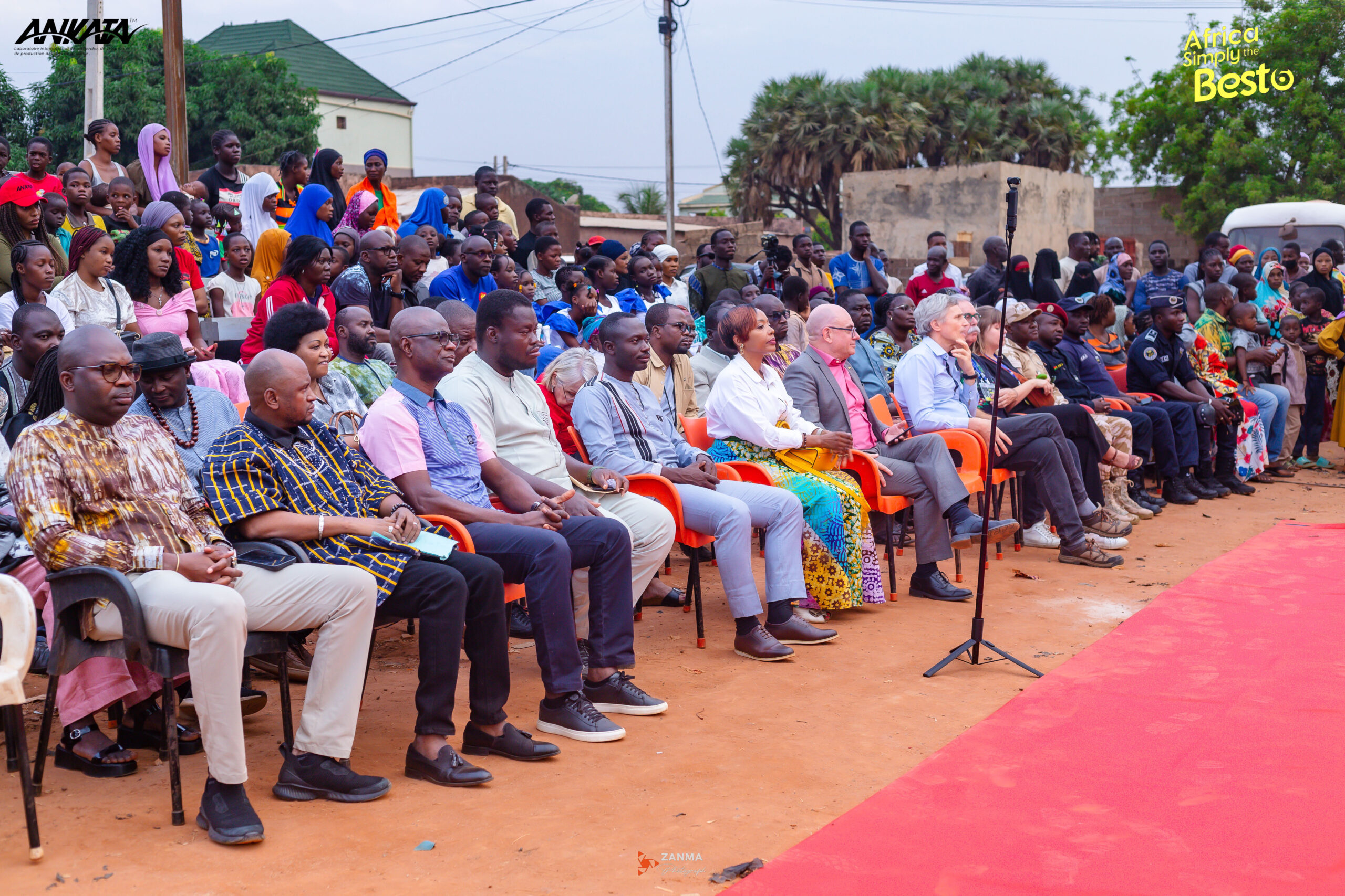  À ANKATA, SERGE AIMÉ COULIBALY LANCE UN APPEL FORT POUR L’OUVERTURE DU MONDE AUX CRÉATEURS AFRICAINS